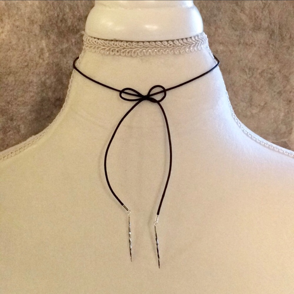 ❤️SOLD❤️Gorjana black leather silver tone choker